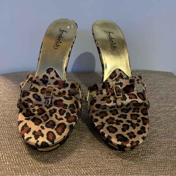 Frederick’s of Hollywood Animal Print Heels - Picture 2 of 12